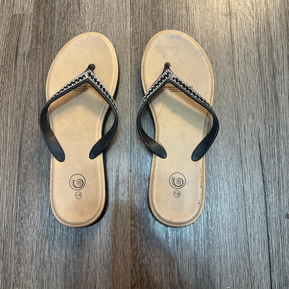 Vintage flip flop sandals